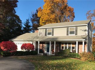 45 Azalea Ct, Cranston, RI 02921