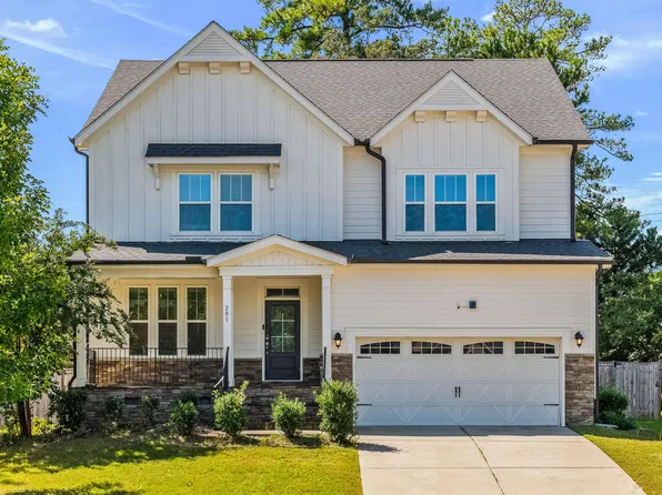 201 Patterson Ct, Cary, NC 27513