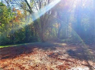 34 McIlwain Rd, Candler, NC 28715