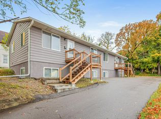 753/755 Robert St S, Saint Paul, MN 55107