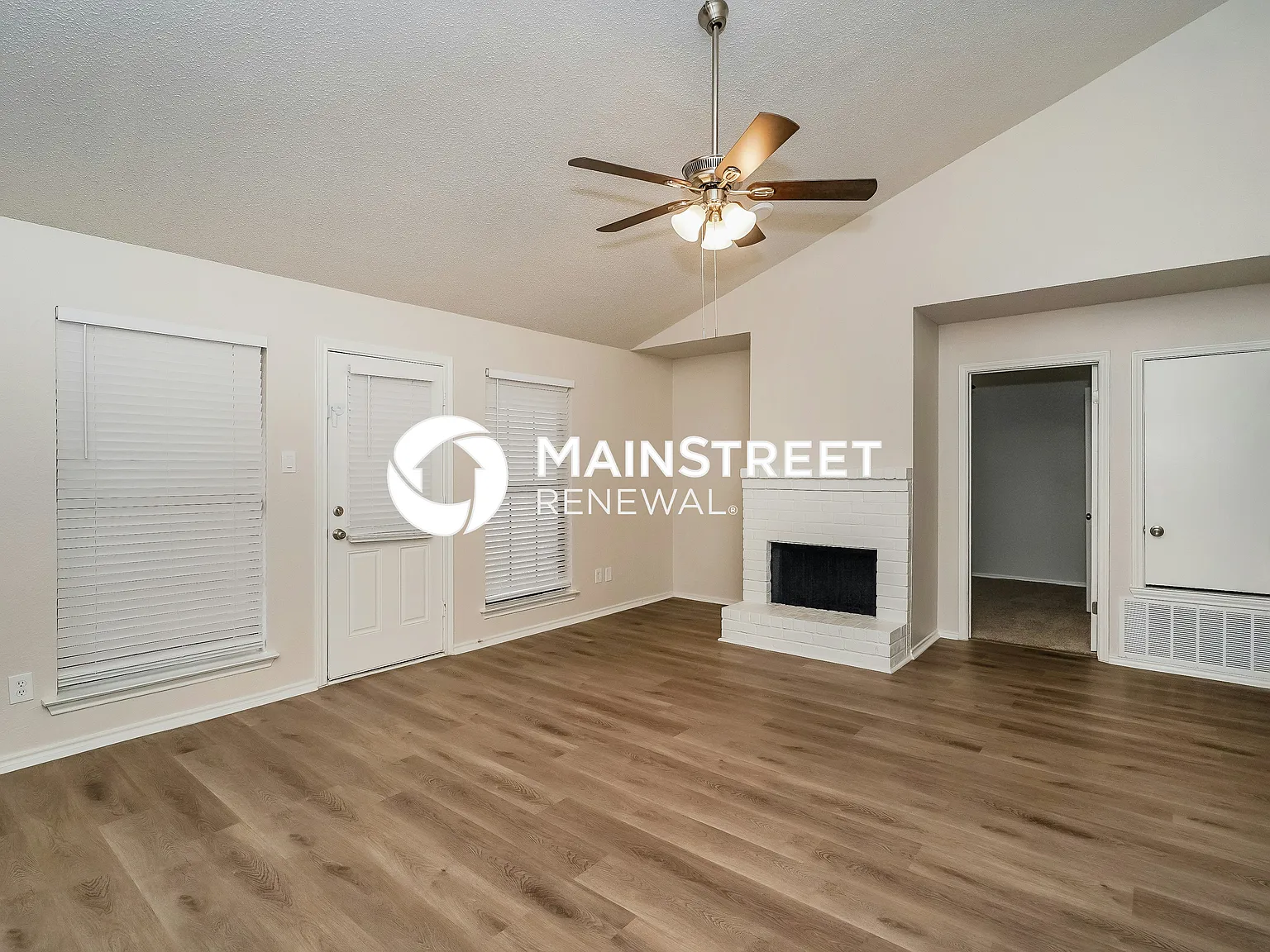 1334 Cedar Ridge Dr — Photo 4