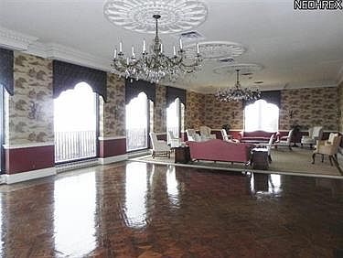 4th image of 12500 Edgewater Dr APT 1503