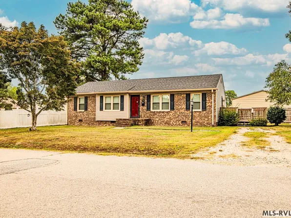 106 Westover Dr, Roanoke Rapids, NC 27870