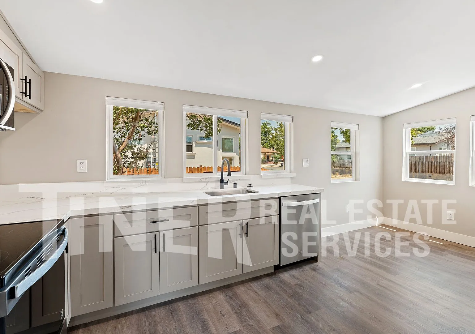 1006 Oakland Ave - Tier 2 — Photo 3