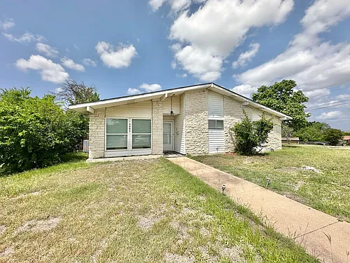 1801 Glendale Dr Photo 1