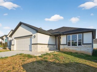 1604 Redwood Ct, Fredericksburg, TX 78624