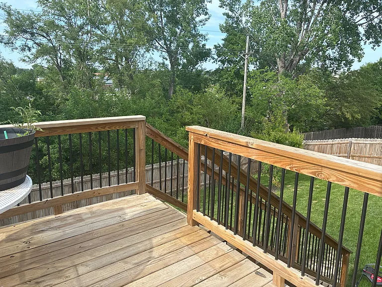 20116 Gateway Rd — Photo 5