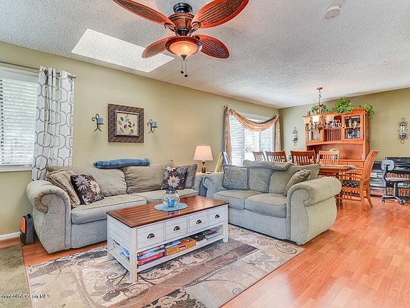 3rd image of 92 Northrup Dr #171