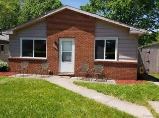 15374 Beech Daly Rd, Taylor, MI 48180