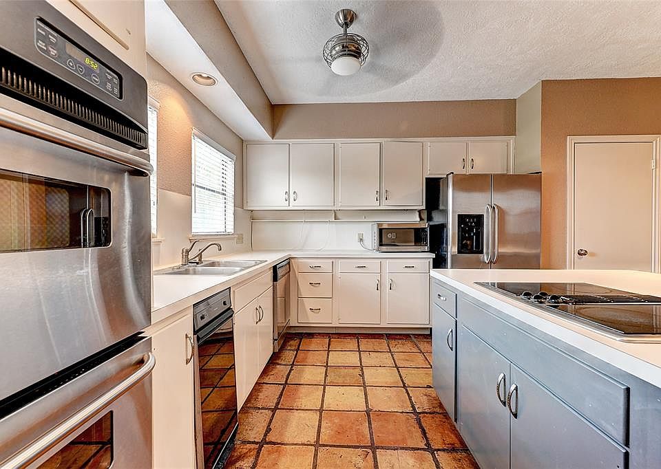 1st image of 401 Anita St Unit 28