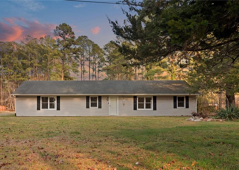 1st image of 113 Hastings Dr