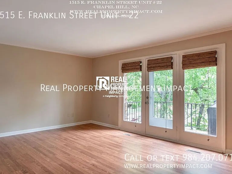 1515 E Franklin St #22 — Photo 16