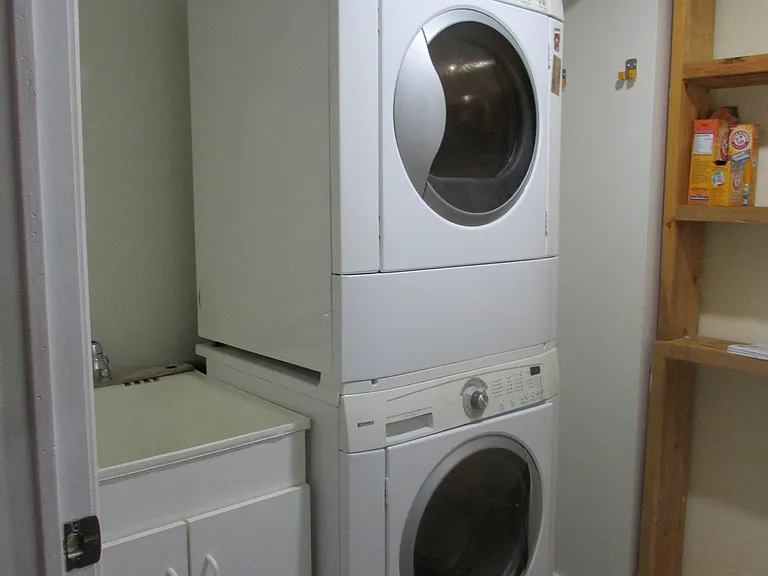 62 Leisure Ln #BASEMENT — Photo 3