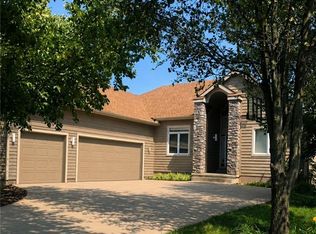 1104 Wagon Wheel Rd, Lawrence, KS 66049