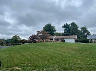 9305 Oyer Ct, Waynesboro, PA 17268