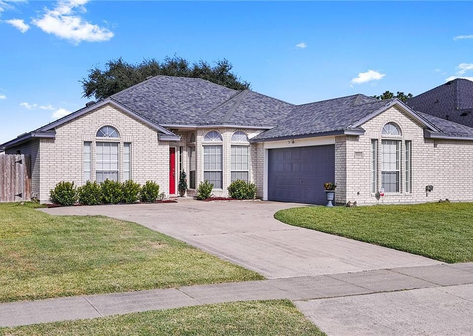 1st image of 5906 Regency Dr