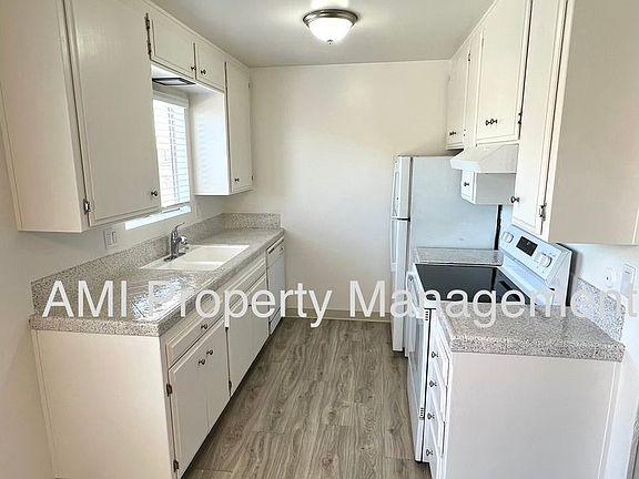 2nd image of 4060 Iowa St APT 8