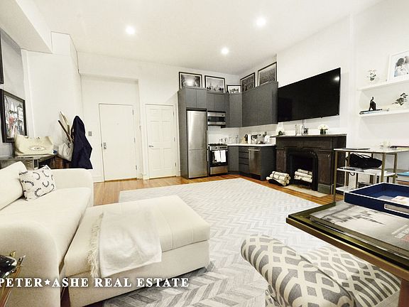 5th image of 53 E 64th St #3A