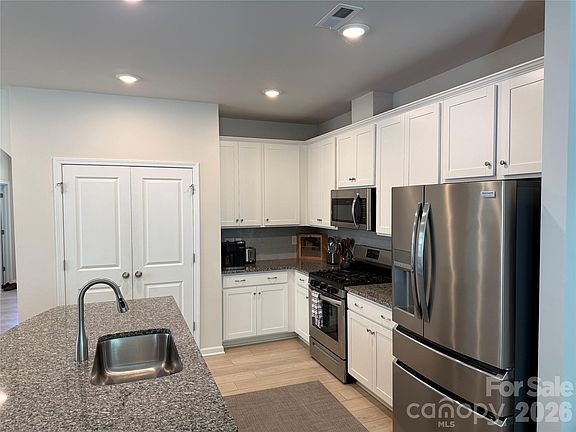 2nd image of 13057 Cottage Crest Ln