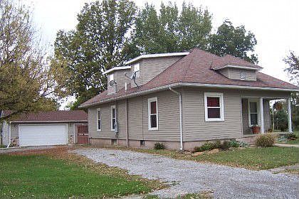2nd image of 305 N Ervin St