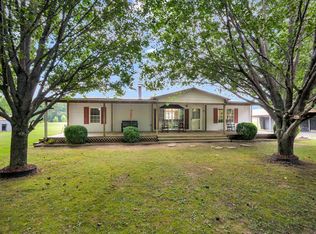 639 Pruett Rd, Dickson, TN 37055