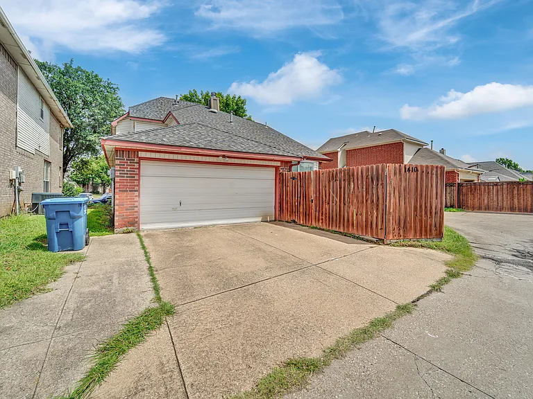 1410 Post Oak Dr — Photo 25