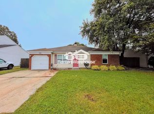 1760 Pathfinder Dr, Virginia Beach, VA 23454