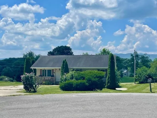 154 Indian Cir, Rural Retreat, VA 24368