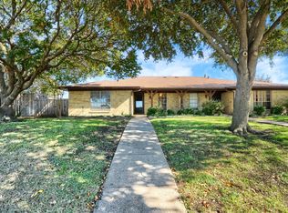 1924 N Floyd Rd, Richardson, TX 75080