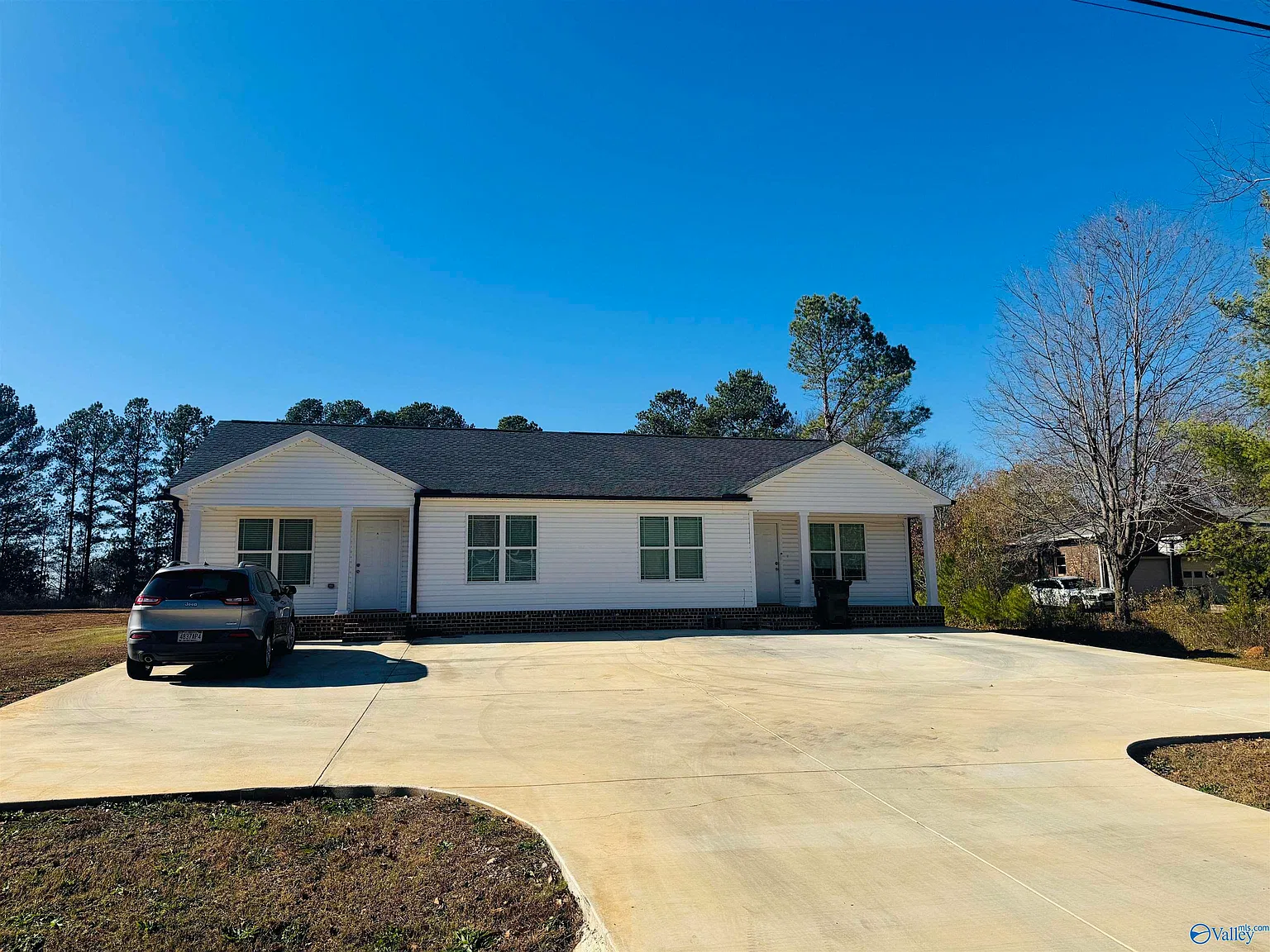 2 bed, 2.0 bath, 1038 sqft, $1,400 — Photo 1