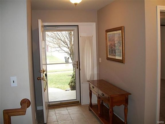 Wide Entry - Ceramic Flooring