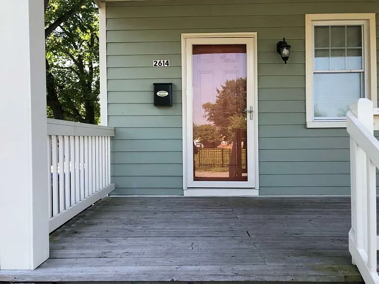 2614 Munson St — Photo 3
