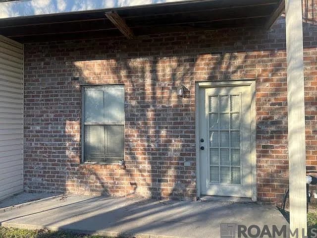 828 Meadow Bend Dr #C — Photo 24