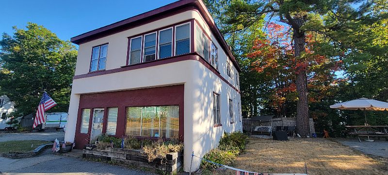 1st image of 361 Lakeside Ave #2