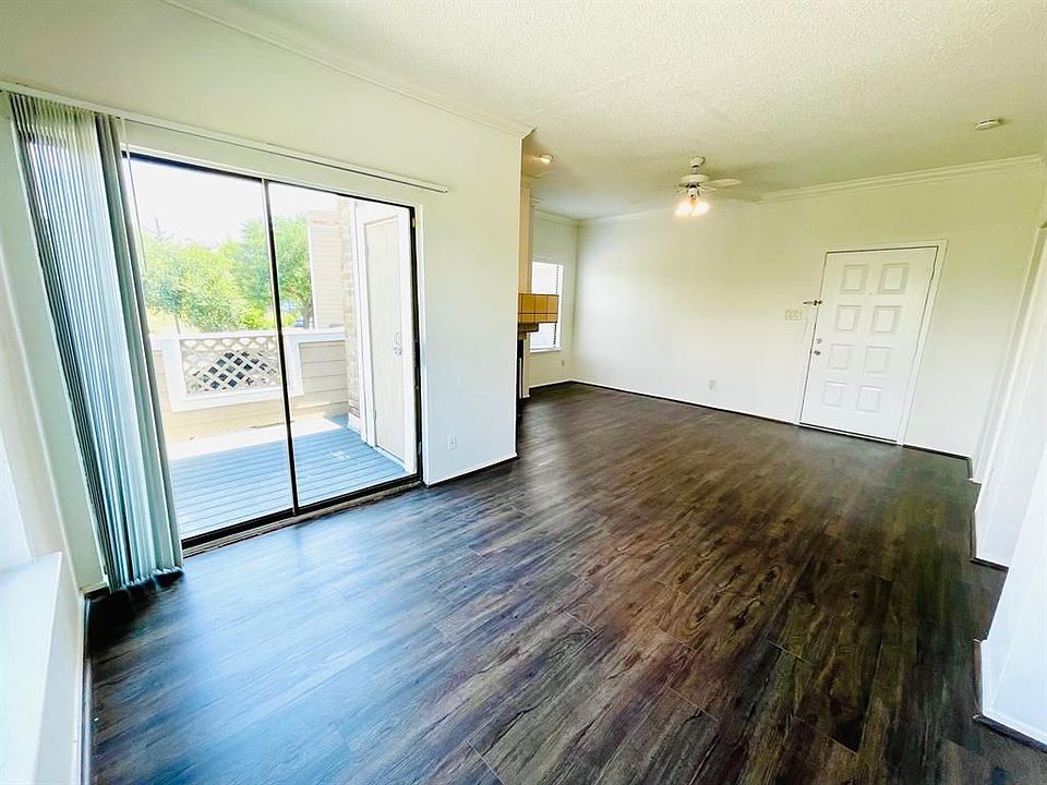 1st image of 2710 Grants Lake Blvd Unit B2