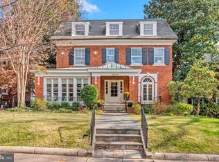 2903 32nd St NW, Washington, DC 20008