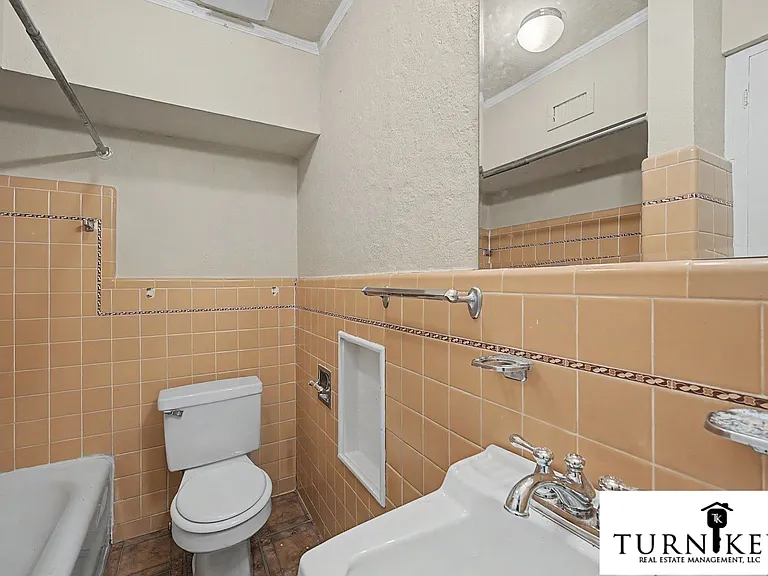 4800 Bryce Ave #1 — Photo 15