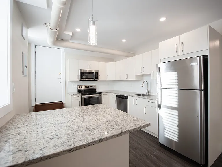812 Wolseley Ave #2 — Photo 15