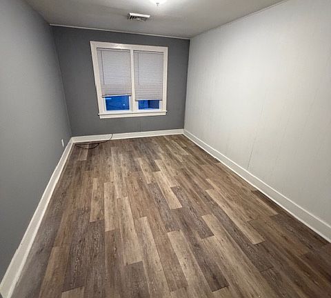 3rd image of 259 Carolina St #3