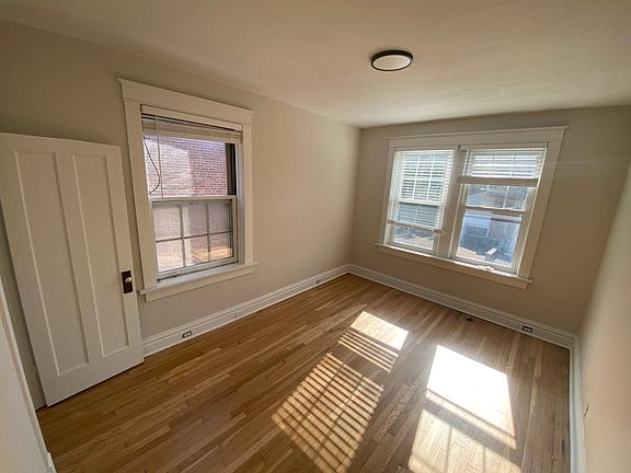 4th image of 2166 Tower Grove Ave #1S