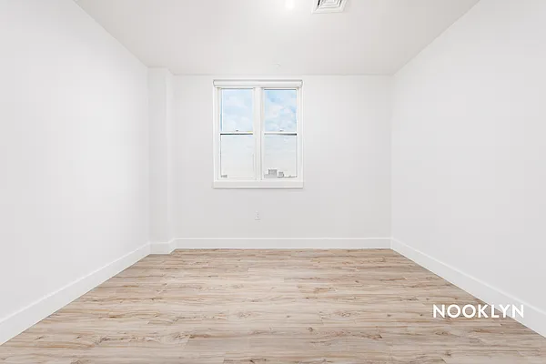 Rented by Nooklyn NYC LLC | media 14