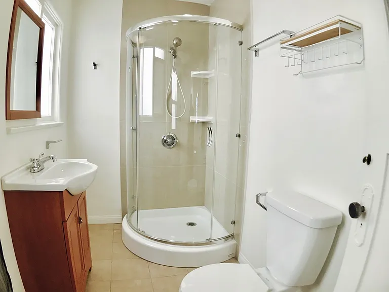 1340 Western Ave — Photo 8