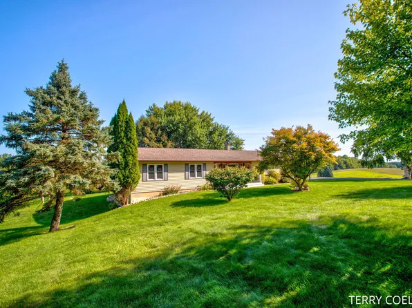 8454 Campbell Rd, Clarksville, MI 48815