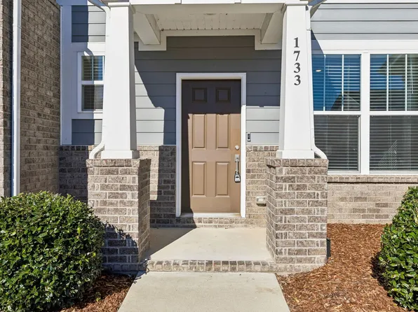 1733 Frodo Way, Murfreesboro, TN 37128