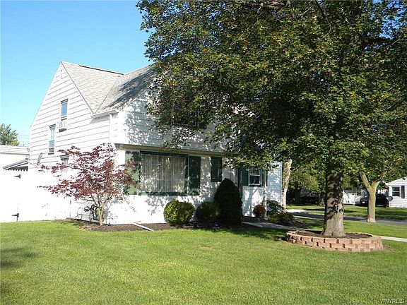 2nd image of 250 Kelvin Dr