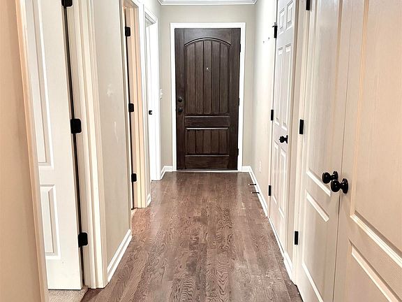 2nd image of 4022 Fulton Springs Ln