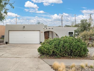 2107 Avenida De Las Alturas, Santa Fe, NM, 87505