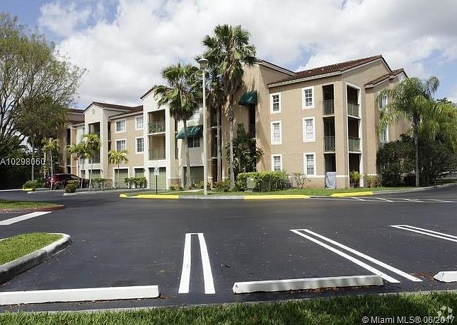2nd image of 4320 NW 107th Ave APT 201