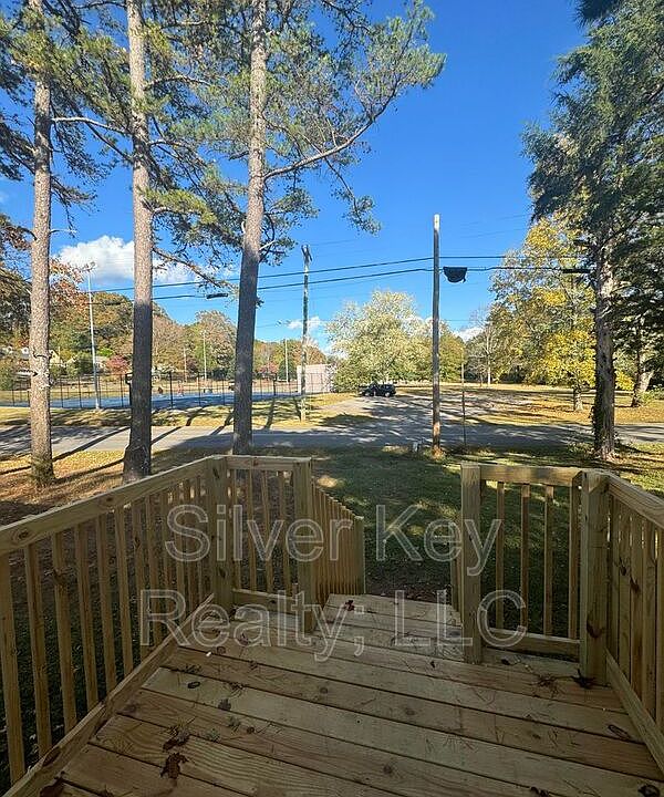 1004 S Jackson St Athens, TN Zillow Apartments for Rent in Athens