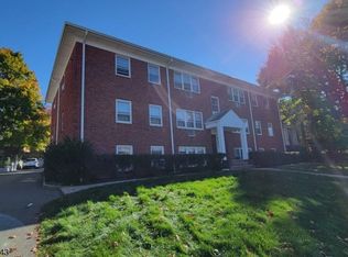 138 Roseland Ave APT 3, Caldwell, NJ 07006